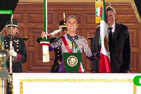 Claudia Sheinbaum hizo historia al convertirse en la primera mujer en encabezar el Grito de Independencia desde Palacio Nacional, ante millones de mexicanos.