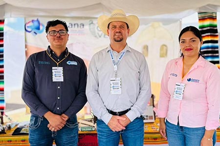 El municipio de Galeana destacó en la Agro Expo Chile Verde 2025 con un stand representativo. La feria reunió a municipios, empresas y productores para impulsar la economía agrícola de Chihuahua.
