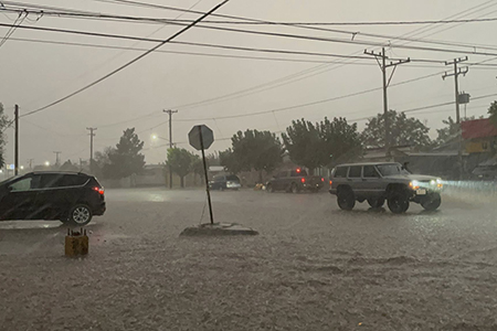 Protección Civil informó que este martes habrá lluvias de dispersas a moderadas en la Sierra Tarahumara, con chubascos en Guadalupe y Calvo.