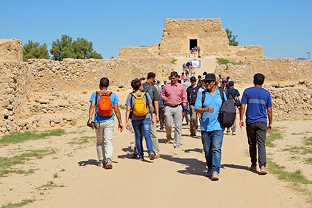 Descubre qué hacer y qué no hacer al visitar zonas arqueológicas en México. Cuida el patrimonio cultural siguiendo estas recomendaciones del INAH.