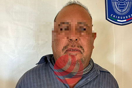 La AEI detuvo en flagrancia a un hombre de 54 años por violencia familiar en Puerto Palomas, Ascensión. El presunto agresor fue puesto a disposición del Ministerio Público.