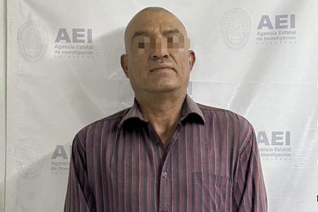 La FEM Noroeste detuvo en Nuevo Casas Grandes a un hombre de 49 años acusado de violencia familiar. La orden de aprehensión fue girada bajo la causa penal 508/2025.