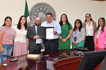 La Fiscalía de Chihuahua firmó un convenio con DiDi para otorgar 2,400 traslados gratuitos a mujeres víctimas de violencia de género, facilitando su acceso a la FEM y CEJUM.