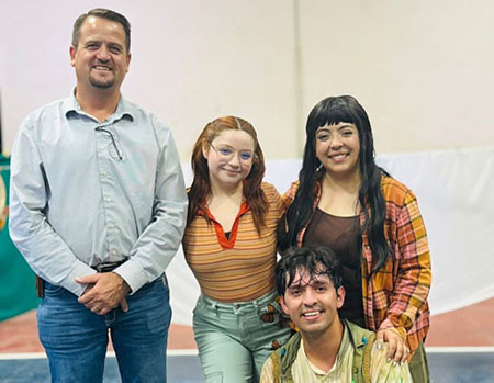 La obra “Tato, mi amigo imaginario” se presentó en Galeana como parte del programa Escena en Movimiento 2025, con el apoyo de la Secretaría de Cultura de Chihuahua.