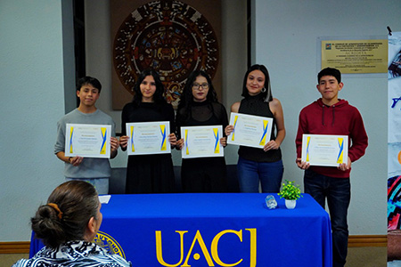 La UACJ premió a jóvenes escritores del noroeste en la novena edición del concurso “Cuéntamelo en octubre”, realizado en el Campus Nuevo Casas Grandes.