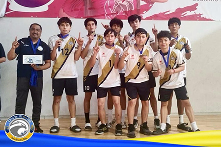Las Águilas del CBTA 112 se coronan campeonas en la Copa CONADE Estatal de Voleibol, mientras otros equipos suman éxitos importantes. Aquí los detalles del orgullo estudiantil.