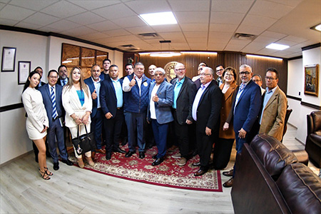 El Fiscal César Jáuregui se reunió con representantes de 400 iglesias evangélicas para atender inquietudes de seguridad y coordinar acciones preventivas en Chihuahua.