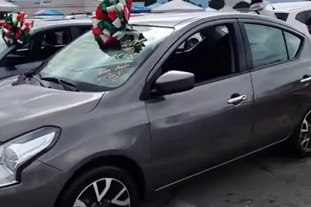 La Fiscalía de Chihuahua alertó por el aumento de fraudes en venta de autos en diciembre, donde delincuentes usan depósitos en tránsito y cheques falsos para engañar a vendedores.