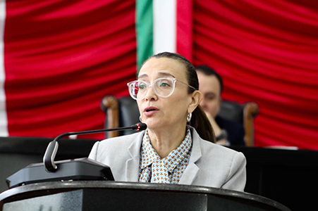 La diputada Leticia Ortega presentó la Ley Ingrid en Chihuahua para sancionar a funcionarios que filtren imágenes o datos de víctimas y casos sensibles. PAN y PT respaldaron la propuesta.