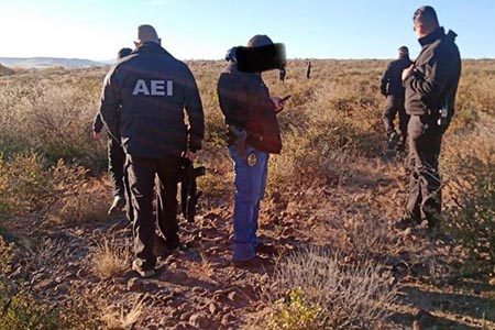 La violencia golpeó a Casas Grandes con el asesinato de una mujer y su familiar menor de edad. La FGE informó que continúan las indagatorias para esclarecer este doble feminicidio.