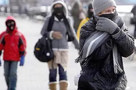 Once municipios registraron temperaturas congelantes en Chihuahua. El Vergel llegó a -7 grados y las heladas continuarán durante el día, según Protección Civil.