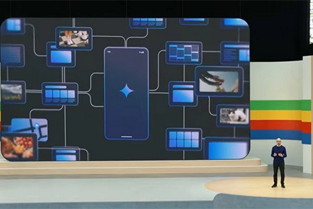 Sundar Pichai, director general de Google, anuncia la introducción de respuestas generadas por IA en el motor de búsqueda durante un evento en California. Esta innovación utilizará la tecnología Gemini AI para mejorar la eficiencia y claridad de los resultados de búsqueda.
