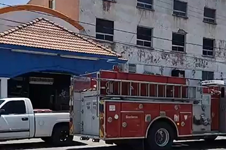 Tienda MERZA en Nuevo Casas Grandes, donde un trabajador falleció tras una explosión en la panadería. Empleados habían denunciado condiciones inseguras.