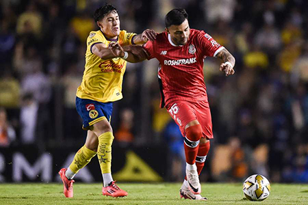 América vence 2-0 al Toluca y Xolos aplasta 4-0 a Cruz Azul en los juegos de ida de los cuartos de final de la Liga MX. Conoce los detalles de cada partido