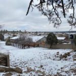 La primera tormenta invernal cubre de nieve a Chihuahua y deja temperaturas extremas de hasta -7.3 °C en Basaseachi. Protección Civil emite recomendaciones.