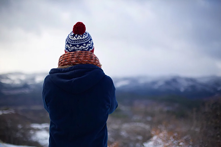 Prepárate para viajar en invierno con esta guía práctica. Desde destinos hasta consejos para empacar, descubre cómo disfrutar la temporada con seguridad y comodidad.