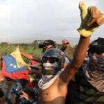 El 'Tren de Aragua', grupo criminal venezolano, expande sus operaciones a Chihuahua. Enfocado en trata de personas y extorsiones, representa una amenaza para la seguridad pública.