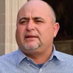 Julián LeBarón califica de "guerra" la ola de violencia en Casas Grandes y Janos, Chihuahua. Cárteles "andan corriendo" tras ser nombrados terroristas.