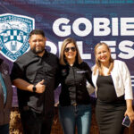 La Presidente Municipal de Nuevo Casas Grandes, Edith Escárcega, entregó 600 pacas de rastrojo de maíz subsidiado a productores afectados por la sequía.