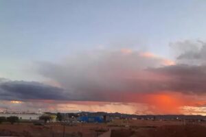 Prepárate para fuertes lluvias en Chihuahua. La CEPC recomienda a la población extremar las precauciones ante los pronósticos de lluvias fuertes, viento y granizo en algunos puntos del estado.
