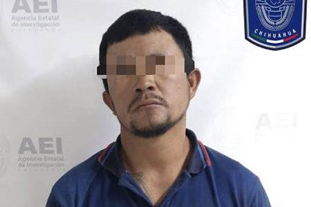 La AEI Noroeste detuvo a un hombre de 41 años por presunto robo de autopartes en Nuevo Casas Grandes, donde se aseguró un vehículo sin placas y llantas de diferentes marcas.