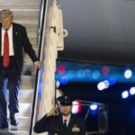 Un juez federal bloqueó las deportaciones masivas ordenadas por Trump bajo la Ley de Enemigos Extranjeros de 1798. Conoce los detalles de este fallo histórico.