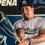 Los Sultanes de Monterrey presentaron su nuevo uniforme de local para la temporada de verano. Mantienen el clásico estilo pinstripe con detalles modernos.