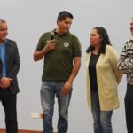 La UACJ de Nuevo Casas Grandes conmemoró el 114 aniversario de la Batalla de Casas Grandes con conferencias históricas y exhibición de piezas revolucionarias.