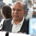 Cuauhtémoc Estrada, líder de Morena en Chihuahua, respalda la decisión del TEPJF que permite a funcionarios promover las elecciones judiciales del 1 de junio, destacando su importancia para la democracia.