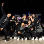 DioDanz triunfa en la competencia Base de Ciudad Juárez, ganando el 1er lugar en Hip Hop y el pase al Nacional en Cancún. Su talento y dedicación los colocan como líderes en la escena del baile en Chihuahua.