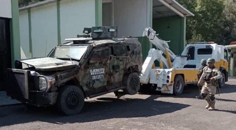 Seis militares fallecieron y dos resultaron heridos tras la explosión de una mina terrestre en Los Reyes, Michoacán, mientras patrullaban una zona conflictiva.