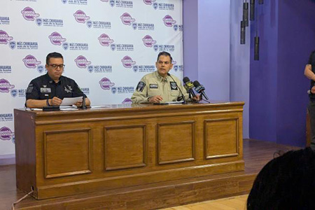 Las fuerzas de seguridad de Chihuahua decomisaron precursores químicos para drogas sintéticas y destruyeron plantíos de amapola y marihuana en varios municipios.
