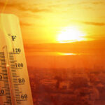 Con registros de hasta 41.5°C en Ojinaga, Chihuahua vive una ola de calor intensa. Se esperan vientos fuertes, tolvaneras y lluvias aisladas en diferentes zonas del estado.