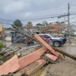 Tras las fuertes lluvias en el norponiente de Ciudad Juárez, autoridades habilitan el albergue La Montada para atender a familias afectadas en las colonias Felipe Ángeles y Fronteriza Baja.
