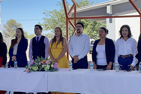La colonia Villahermosa cumplió 53 años y fue celebrada con una ceremonia cívico-cultural en la Secundaria Jesús Ignacio González Medina, encabezada por la alcaldesa Edith Escárcega y autoridades.