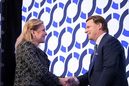 En el 100 aniversario de Ford, la gobernadora Maru Campos reafirmó el liderazgo de Chihuahua en el sector automotriz y su compromiso con la innovación industrial.