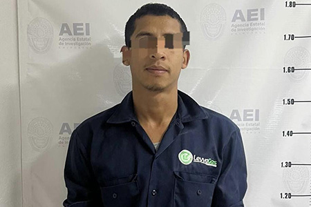 Joven de 24 años fue arrestado en Nuevo Casas Grandes tras ser señalado por violencia familiar. La AEI lo puso a disposición de las autoridades judiciales para su proceso correspondiente.