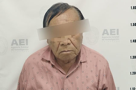 Manuel G. B., de 79 años, fue sentenciado a cuatro años y dos meses de prisión por abuso sexual agravado a dos menores en una escuela de Nuevo Casas Grandes. Cumplirá su pena en su domicilio.