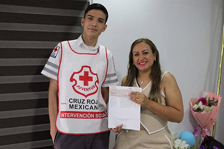 Nuevo Casas Grandes estará presente en el concurso estatal de Cruz Roja en Parral con la representación del joven Jesús Montañez. Autoridades locales brindan respaldo al talento juvenil.