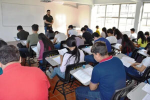 Más de 48 mil estudiantes presentaron la evaluación para ingresar a preparatorias de Chihuahua en el ciclo 2025-2026. Cobach y DGETI fueron los subsistemas con mayor demanda.