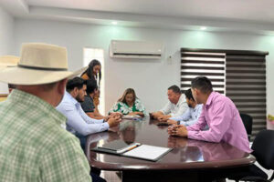 La JMAS de Nuevo Casas Grandes y el Gobierno Municipal acordaron perforar dos nuevos pozos en la ciudad para mejorar el abasto de agua potable. Las obras iniciarán en agosto y serán equipadas por la JMAS.