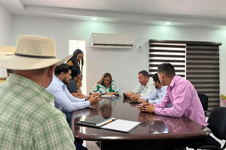 La JMAS de Nuevo Casas Grandes y el Gobierno Municipal acordaron perforar dos nuevos pozos en la ciudad para mejorar el abasto de agua potable. Las obras iniciarán en agosto y serán equipadas por la JMAS.