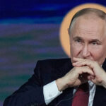 Vladimir Putin expresó su preocupación por una posible tercera guerra mundial, advirtió sobre el uso de bomba sucia en Ucrania y defendió la relación de Rusia con Irán en el Foro Económico de San Petersburgo.
