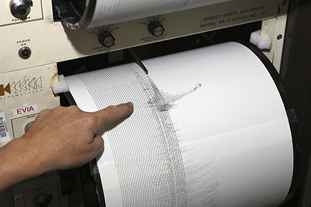 El Servicio Sismológico Nacional confirmó un sismo de magnitud 3.8 en Janos, Chihuahua, el lunes por la mañana. Este es el segundo evento sísmico en el estado en el mismo día. No se reportan daños ni afectaciones en zonas cercanas al epicentro.
