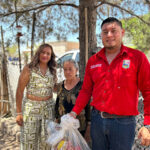 La alcaldesa Edith Escárcega encabezó la entrega de más de 100 despensas en colonias de NCG. La acción busca apoyar a familias en situación vulnerable con productos básicos de la canasta alimentaria.