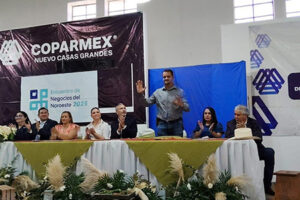El alcalde de Galeana, Francis Leany, participó en el Encuentro de Negocios del Noroeste en NCG, donde reafirmó su compromiso con el desarrollo económico y el impulso al talento local.
