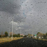 Alerta meteorológica para este domingo: lluvias y viento afectarán a tres regiones del estado de Chihuahua. La niebla podría impedir la visibilidad en carreteras.