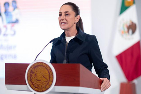 La presidenta firmó un decreto que incorpora IMSS Coplamar al régimen ordinario del IMSS, sumando hospitales, personal médico y beneficiarios al modelo de atención médica universal.