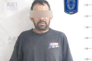 Elementos de la AEI detuvieron a un sujeto en NCG con droga, un arma de fuego y dinero en efectivo. El individuo fue asegurado en la colonia Centro y ya está a disposición de las autoridades.