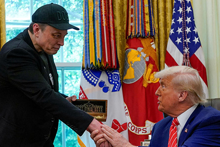 Elon Musk lanza el Partido América tras un conflicto con Donald Trump. El nuevo movimiento político promete impulsar tecnología, libertad y responsabilidad fiscal como ejes clave de su plataforma.